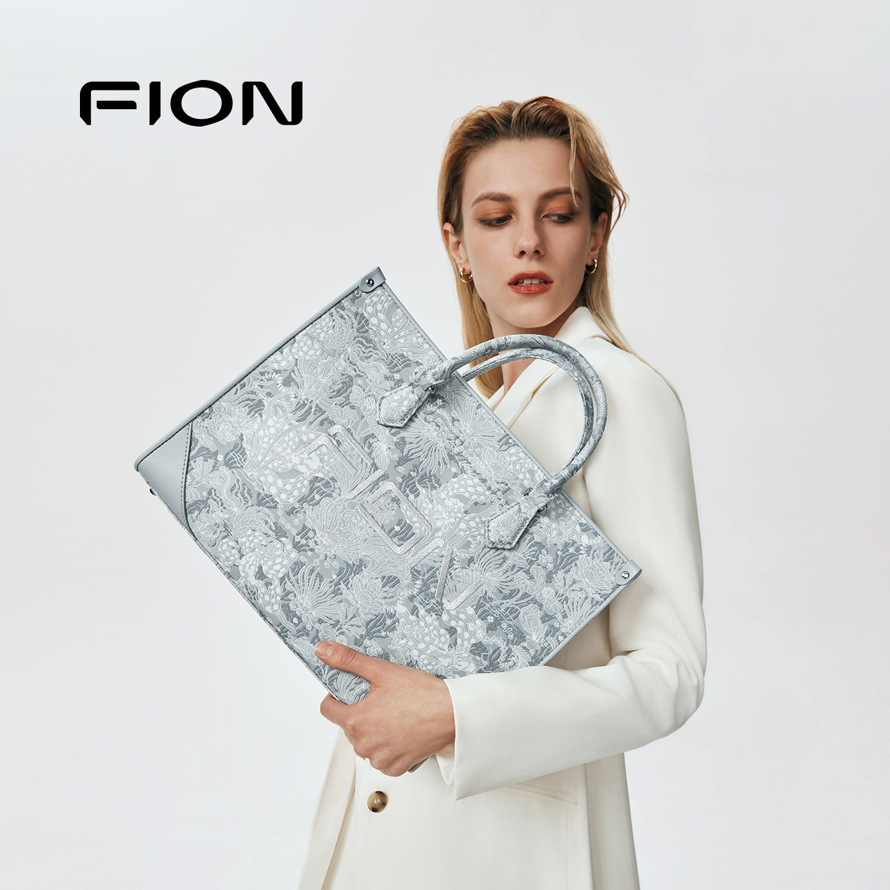 Fion/菲安妮巧锦托特包 新款旅行大容量手提女包通勤斜挎包