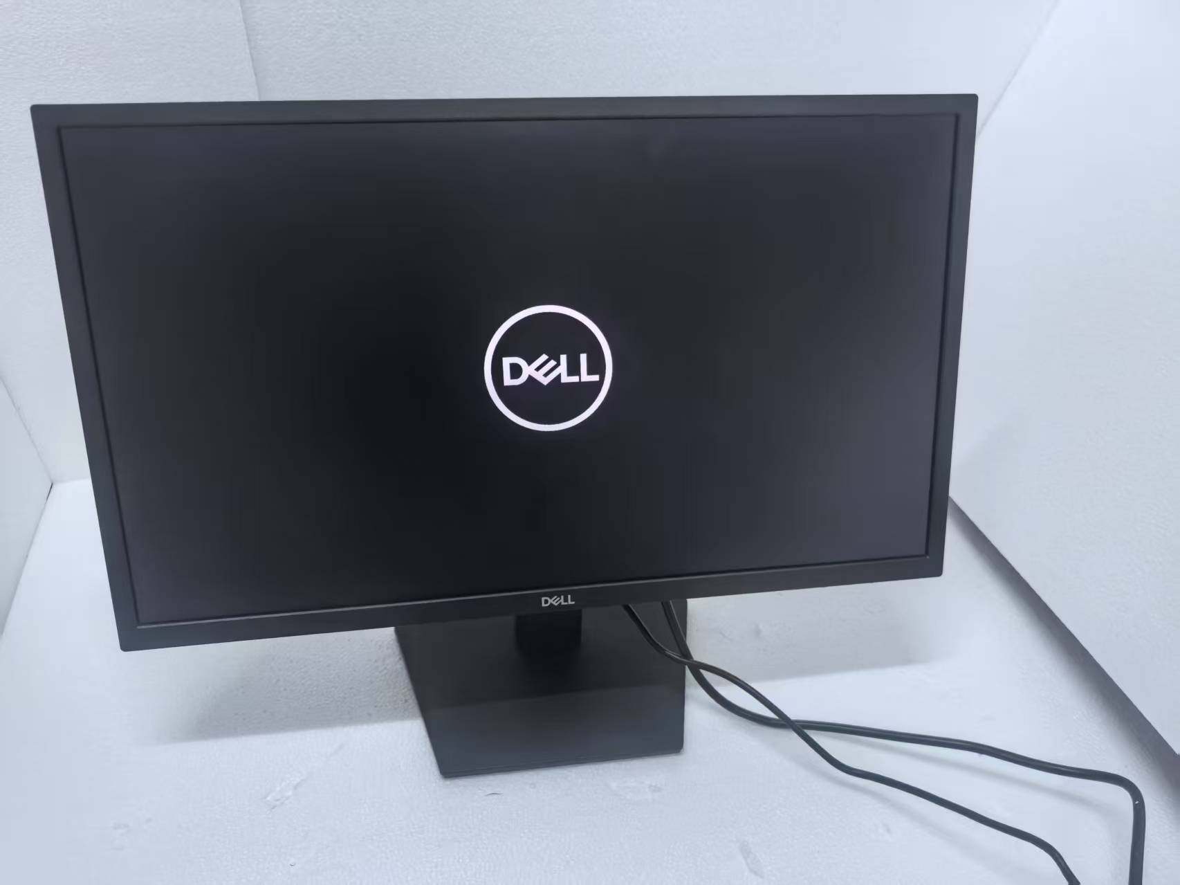 戴尔  SE2422HM 23.8寸护眼显示器，家用商务办公，二