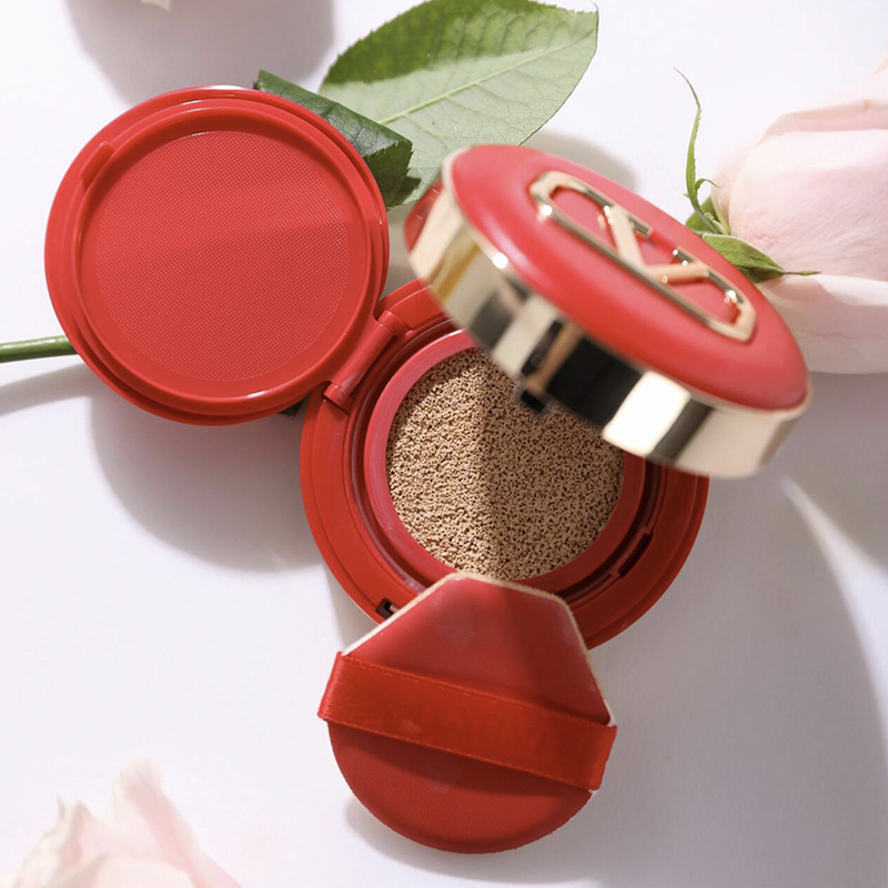 Valentino/华伦天奴光影持妆轻垫粉底液14g清透无瑕大V红气垫#LN2