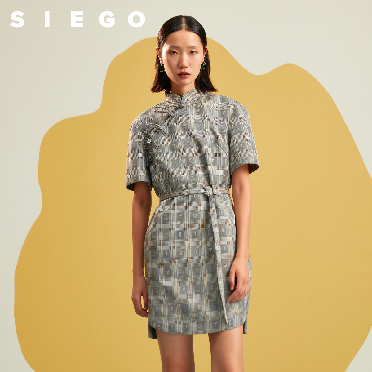 Siego/西蔻新款中国风旗袍式系扣格子系腰短袖连衣裙女64213308