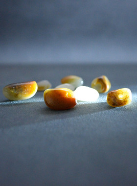 红皮白玉籽料原石桶珠勒子配珠