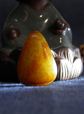 精品黄沁金包银玩料原籽大手链籽