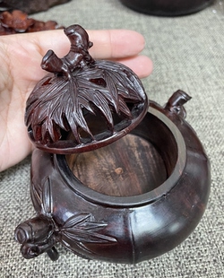 整木雕刻 大红酸枝红木香炉 大红酸枝木香薰炉