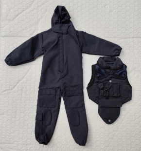 威龙1:6兵人美军SAWT特种部队CS飞虎队连体衣服防弹防护背心