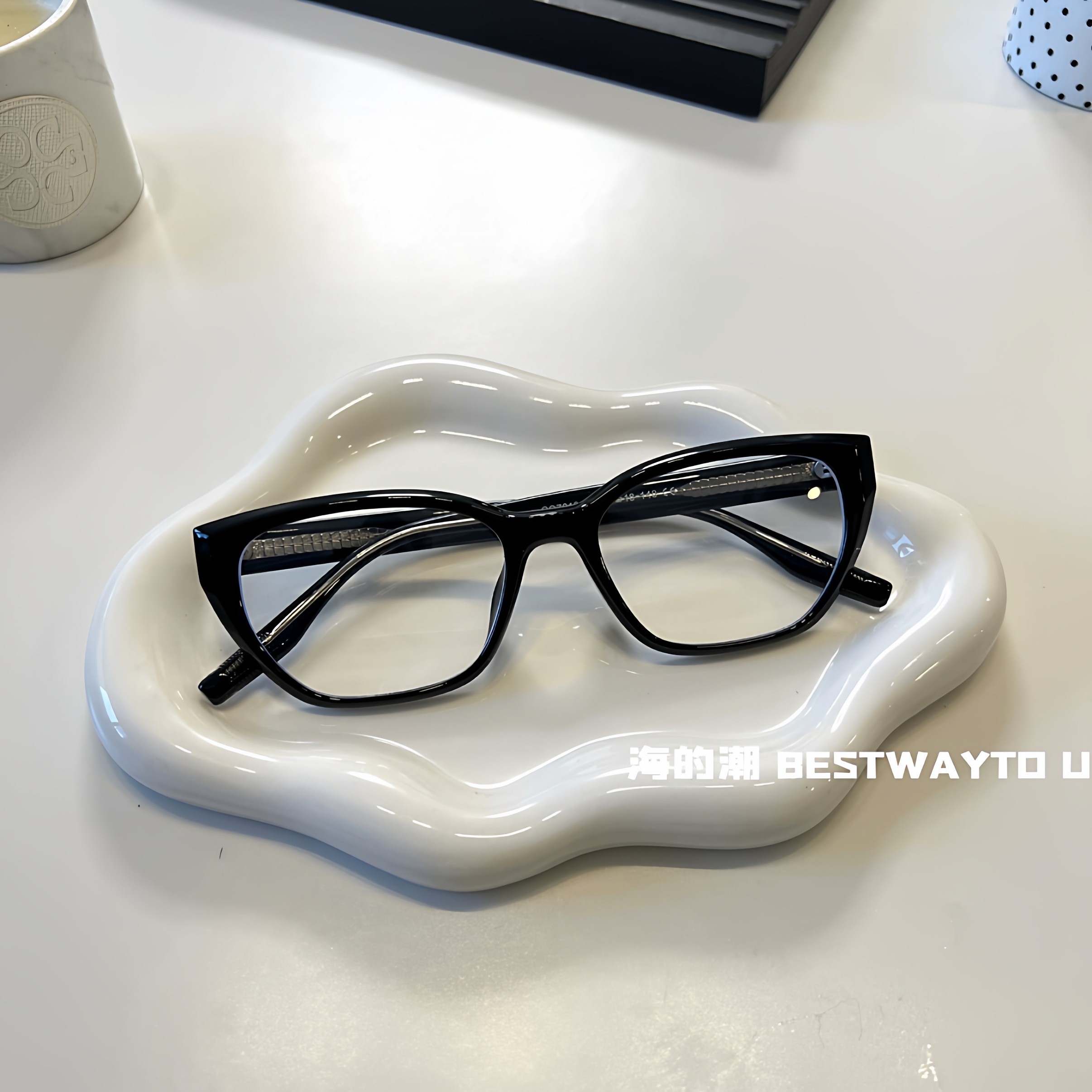 白鹿同款黑框镜框不规则