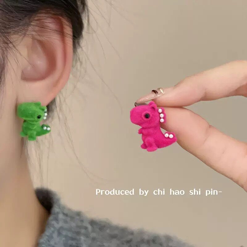 卡通趣味可爱植绒恐龙耳钉无耳洞耳夹小众设计少女心耳环