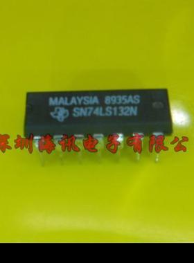 SN74LS132N  逻辑门 Quad 2-inp pos-NAND Schmitt triggers