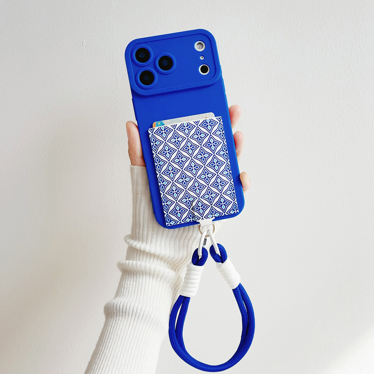 蓝碎花挂绳手机壳带卡包苹果17promax装卡身份证16prom