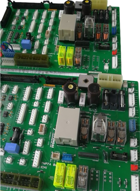 上海现代STVF7 轿顶板 插口板 插件板TNP7A Bd 原厂全新20400177