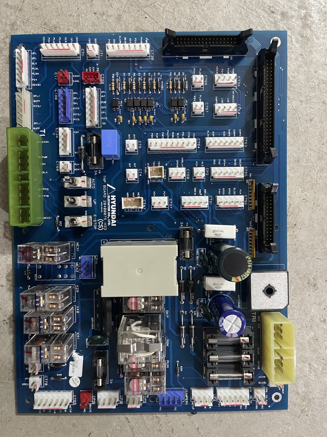 上海现代电梯配件 stvf7控制柜板 回路板 tnp board 20400075h33