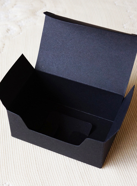 名片包装盒卡片盒收纳盒饰品盒名片盒黑色黑卡纸盒盒子空纸箱现货
