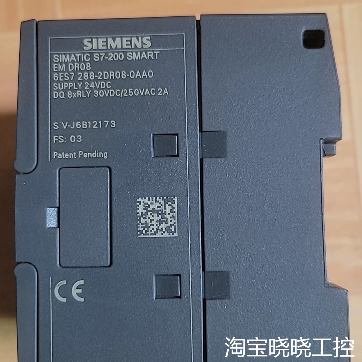 6ES7 288-2DR08-0AA0，成色，外观无瑕疵议价