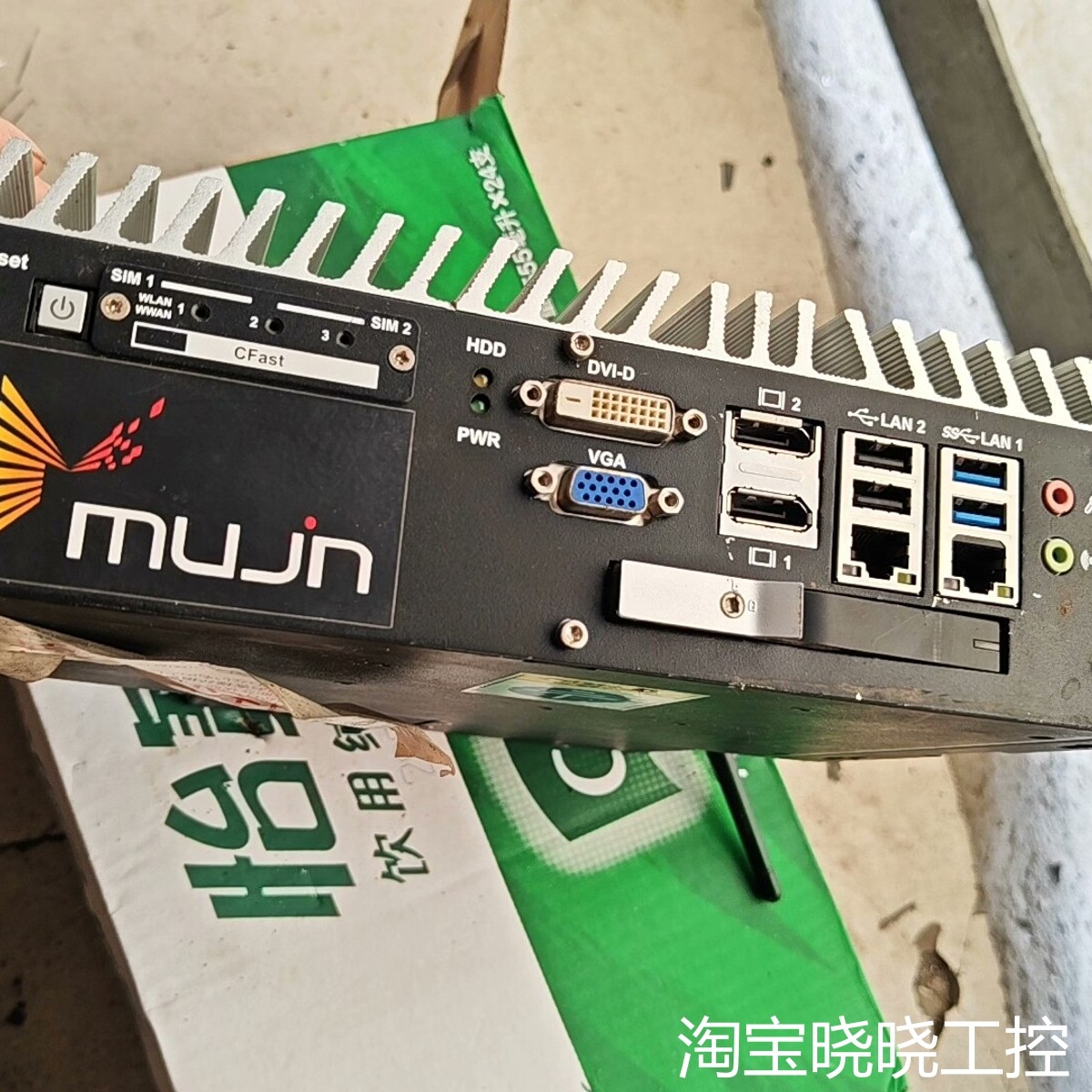 超恩工控/VECOW/ ，MC8000-PW01-LOGI，议价