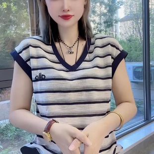 V領(lǐng)冰絲網(wǎng)紅爆款 百搭 T恤刺繡寬松撞色顯瘦圓領(lǐng)上衣短袖 條紋夏季