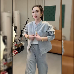 2026年早春新款韩系百搭时髦休闲套装女圆领拉链短上衣+高腰裤潮