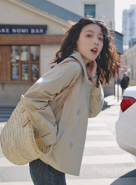 花吉B378浅豆绿色韩版斜纹水洗小个子双排扣短款风衣女2025新款春