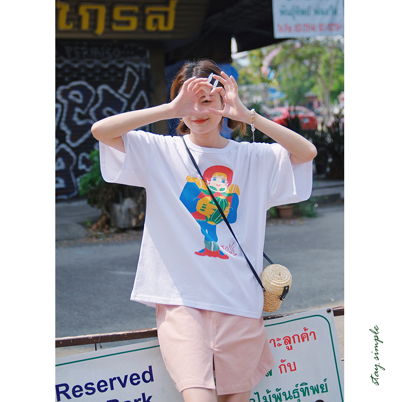 白色美式印花宽松圆领T恤