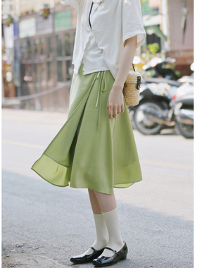 花吉Q390绿色一片式小个子系带搭片垂感半身裙2023新款夏中长款