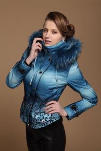 精品女装短装羽绒衣样板制版纸样1:1R003