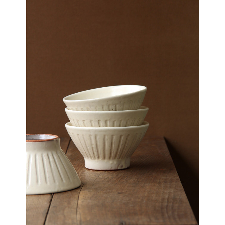 现货日本进口信楽烧手作刻槽白粉引粗陶日式家用饭碗个性复古碗钵