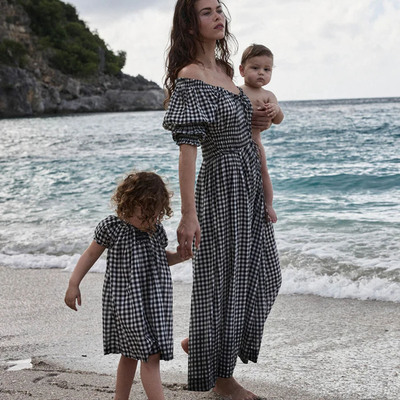 法式田园格子长裙一字肩连衣裙