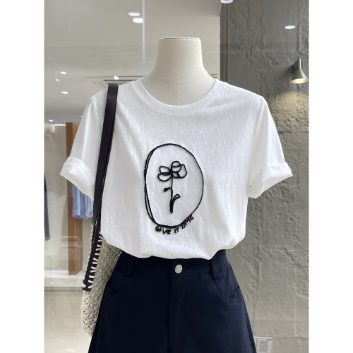 韩系夏季甜美小花刺绣圆领短袖T