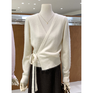 慵懒淡人感交叠V领系带针织衫秋冬新款法式简约温柔毛织开衫上衣