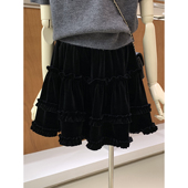 俏皮甜妹精致小蛋糕丝绒短裙2026春款 显瘦木耳边A字半身裙小个子