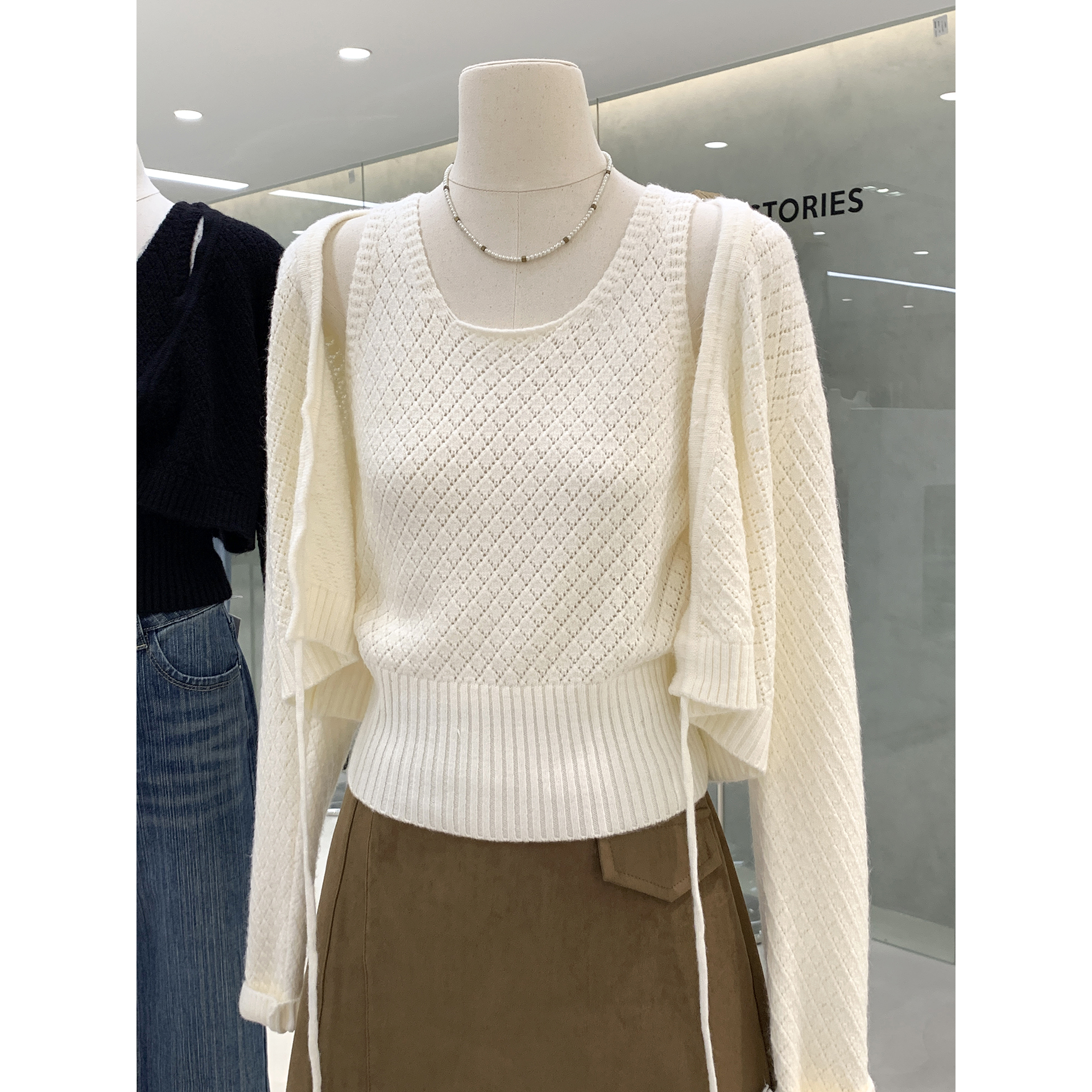 淑女风针织背心+披肩开衫两件套