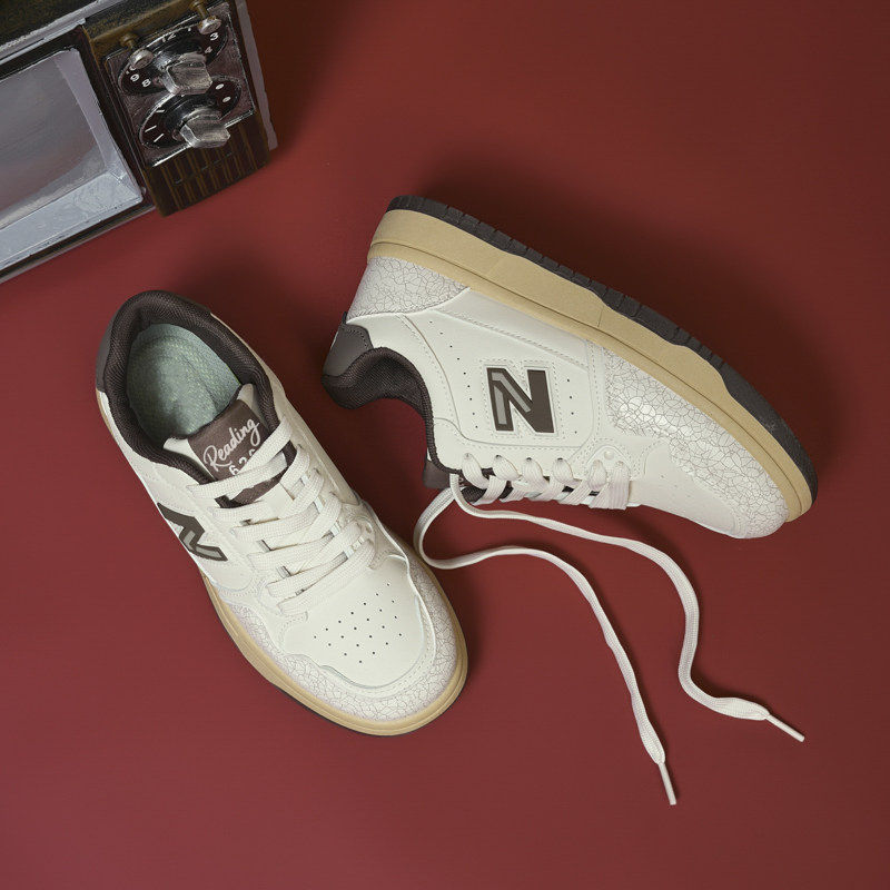 新百伦2025秋冬潮流复古厚底板鞋校园情侣轻便耐磨休闲运动鞋子,流行男鞋,休闲板鞋,淘宝优惠券,粉丝福利购,淘宝优惠卷