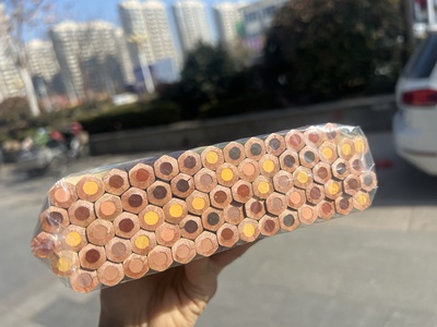 台湾单塑料芯直径1厘米芯0.53厘米大地色皮肤色系彩铅笔 72支微瑕
