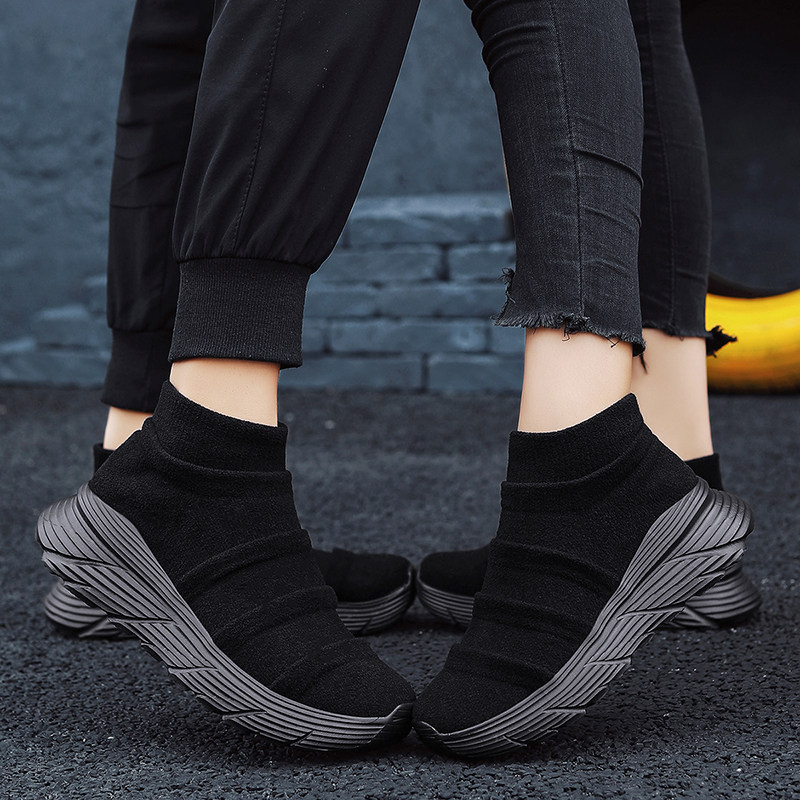25新款跨境大码飞织袜子情侣鞋软底轻便运动休闲走路男女高帮鞋子,流行男鞋,高帮鞋,淘宝优惠券,粉丝福利购,淘宝优惠卷