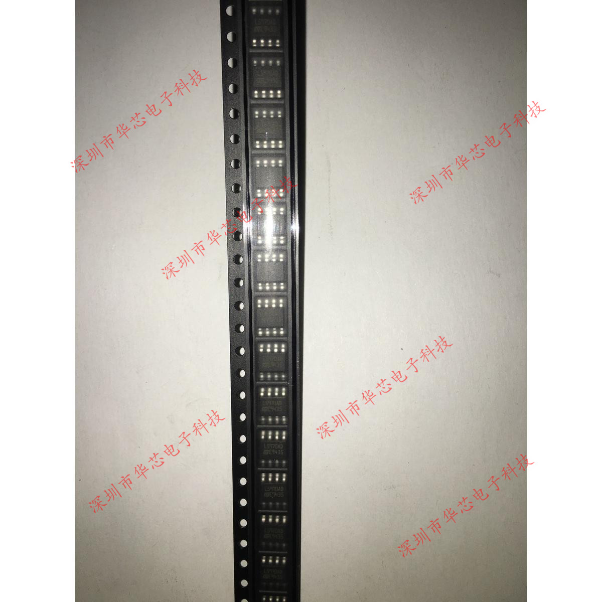 L5970ADTR L5970AD SOP8 开关稳压器 全新原装正品 质量保证