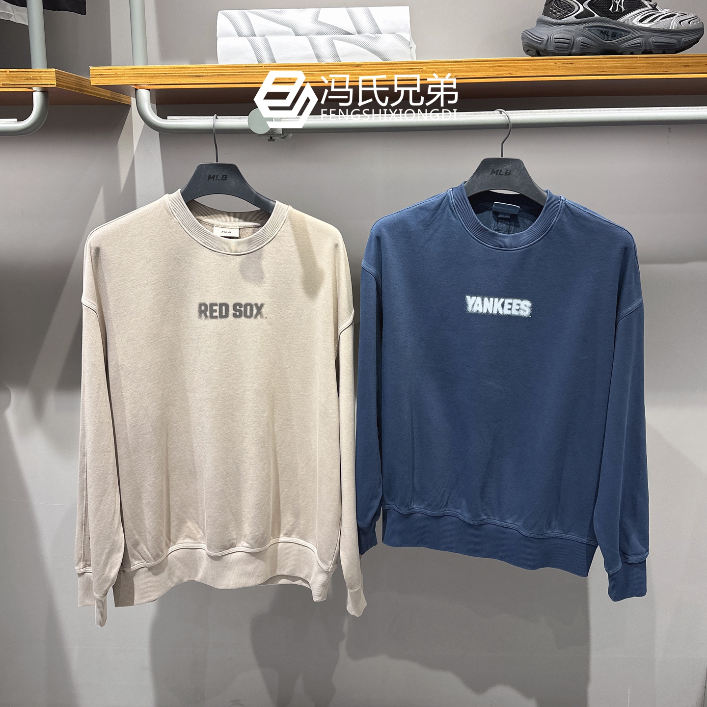 MLB时尚休闲情侣圆领做旧风卫衣