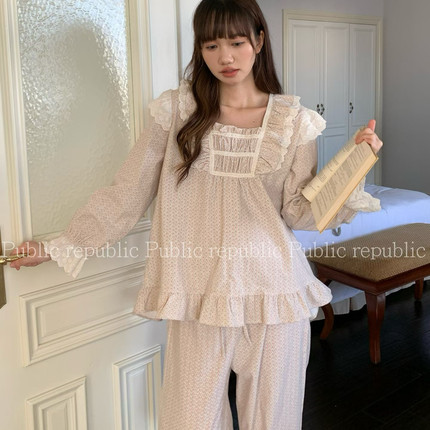 Public republic韩国秋冬磨毛棉纯棉花朵花边宫廷风家居服睡衣女