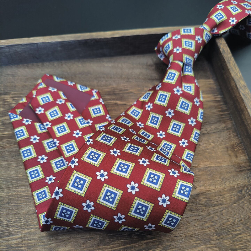 良呔碎花印花9CM宽版领带