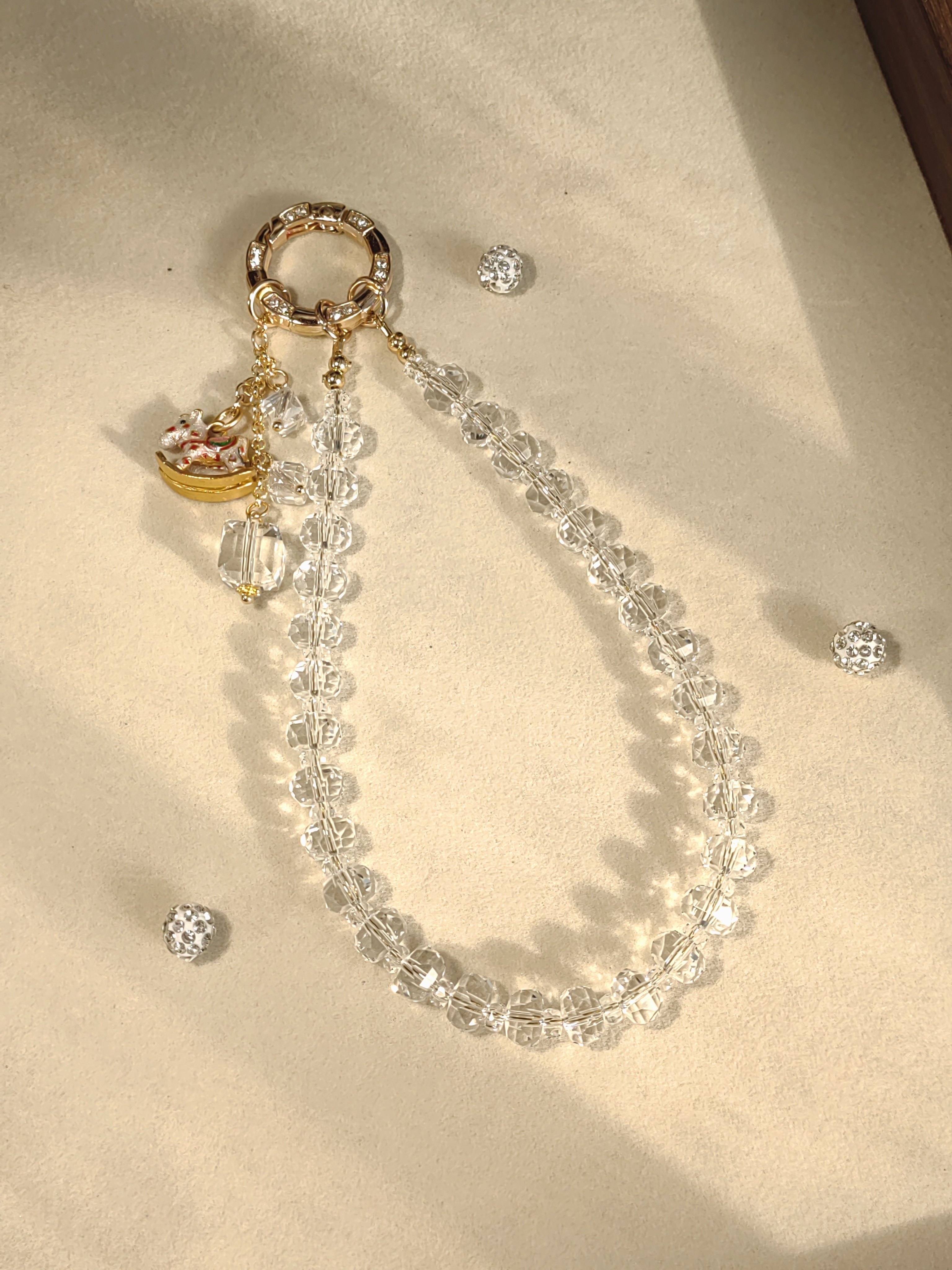 冬季新款高级感全透施华洛白水晶手机链清冷极简风ins闪耀饰品