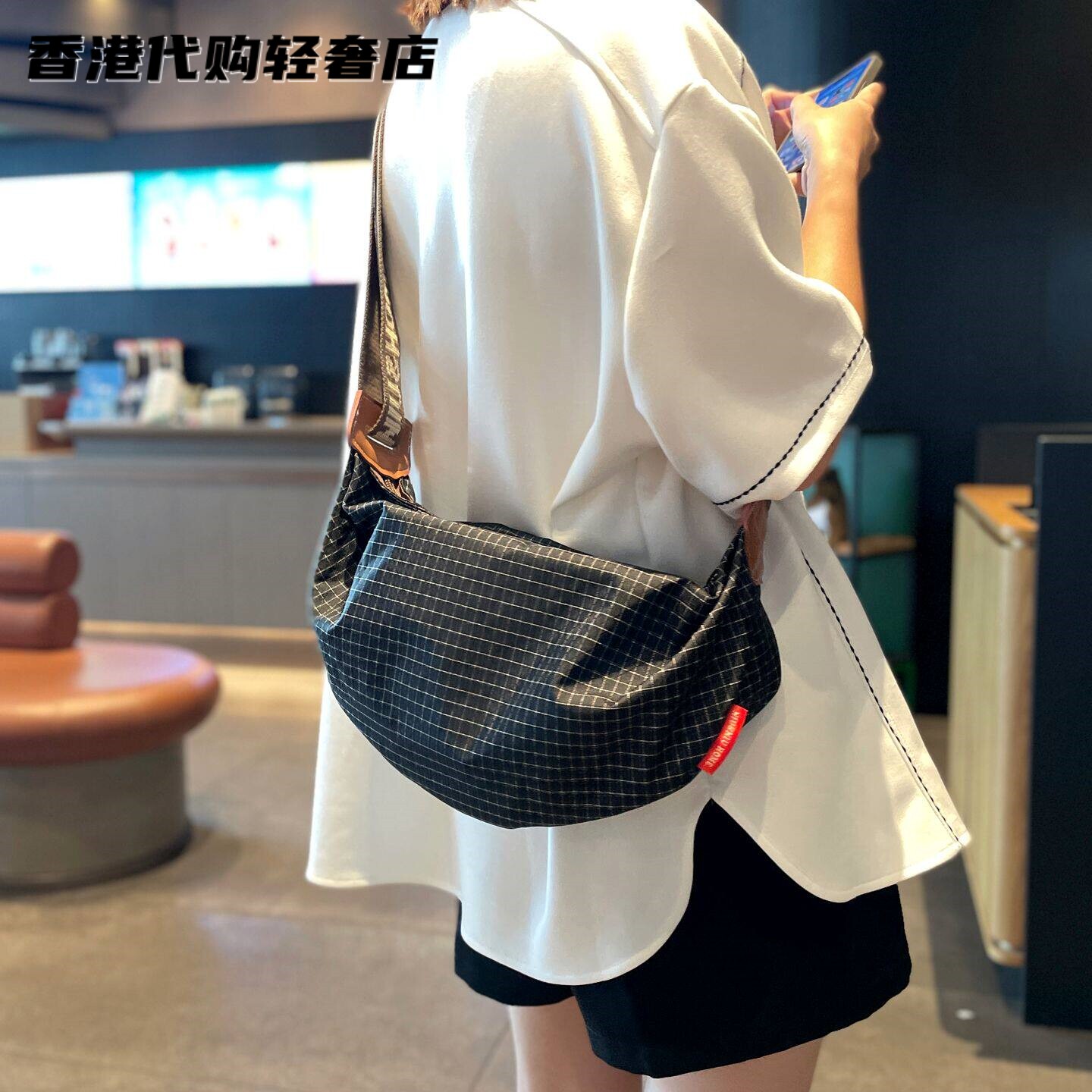 法国ZAMP新款春夏高级轻便牛津布防水饺子包休闲旅行包女士斜挎包