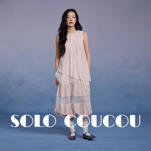SoloCoucou索乐原创粉色丝绒无袖上衣拼纱花苞半裙朦胧感显瘦套装