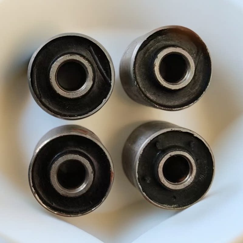 迅龙XL200-2s风暴太子摩托车牙盘螺丝缓冲套胶垫配件喜力轮毂配件