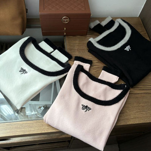 @安迪绒上身很舒适！2025秋款 含抗球厚实撞色方领内搭显瘦毛衣女