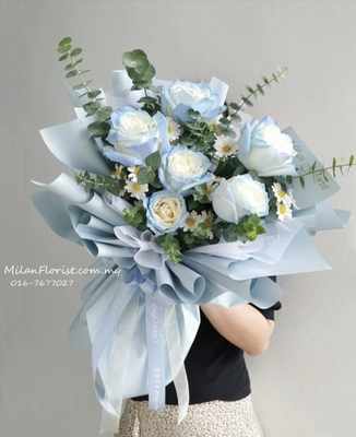 【梦幻】6枝碎冰蓝玫瑰白色小雏菊送老婆送女友阆中同城花店送花