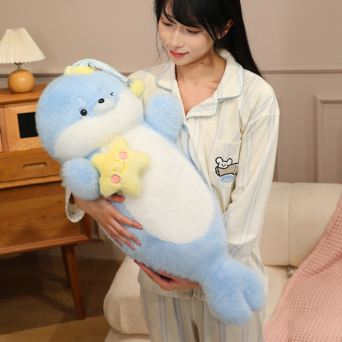 可爱海豹玩偶公仔毛绒玩具娃娃生日礼物女生送闺蜜实用陪睡觉抱枕