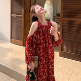 红色漂亮独特度假连衣裙女2025夏日新款露肩小心机气质茶歇碎花裙，女装连衣裙，芭图娜