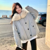 浅蓝色