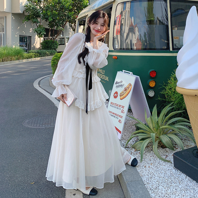 白色高级感木耳边设计感连衣裙2025春季新款法式温柔风长款连衣裙,女装连衣裙,芭图娜