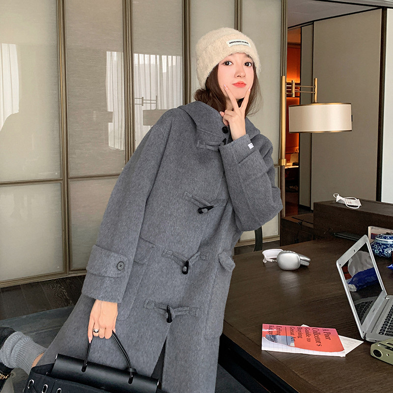 现货！灰色牛角扣连帽中长款双面羊绒大衣B260-3213-P275K398,女装毛呢外套,芭图娜