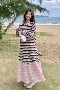 韩版显瘦条纹卫衣连衣裙女2025春秋法式新款设计感减龄宽松鱼尾裙图片