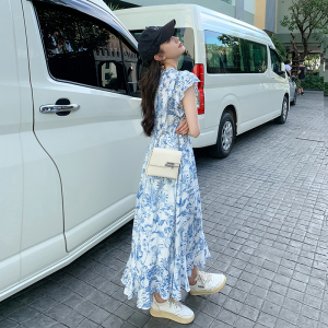 新中式轻国风蓝色碎花雪纺连衣裙女夏2025新款水墨青花瓷鱼尾长裙图片