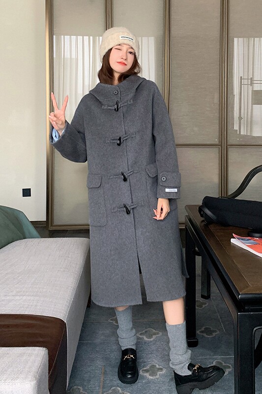 现货！灰色牛角扣连帽中长款双面羊绒大衣B260-3213-P275K398,女装毛呢外套,芭图娜